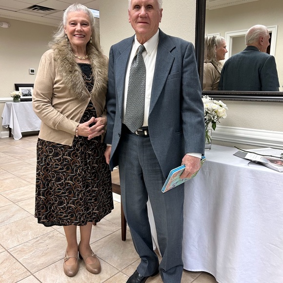 I LIST NEW THINGS DAILY * SHOP * ASK * BUY - Picture 5 of 13